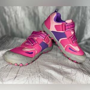 Mishansha girls hiking trek shoes/sneakers with velcro, lightweight & breathable